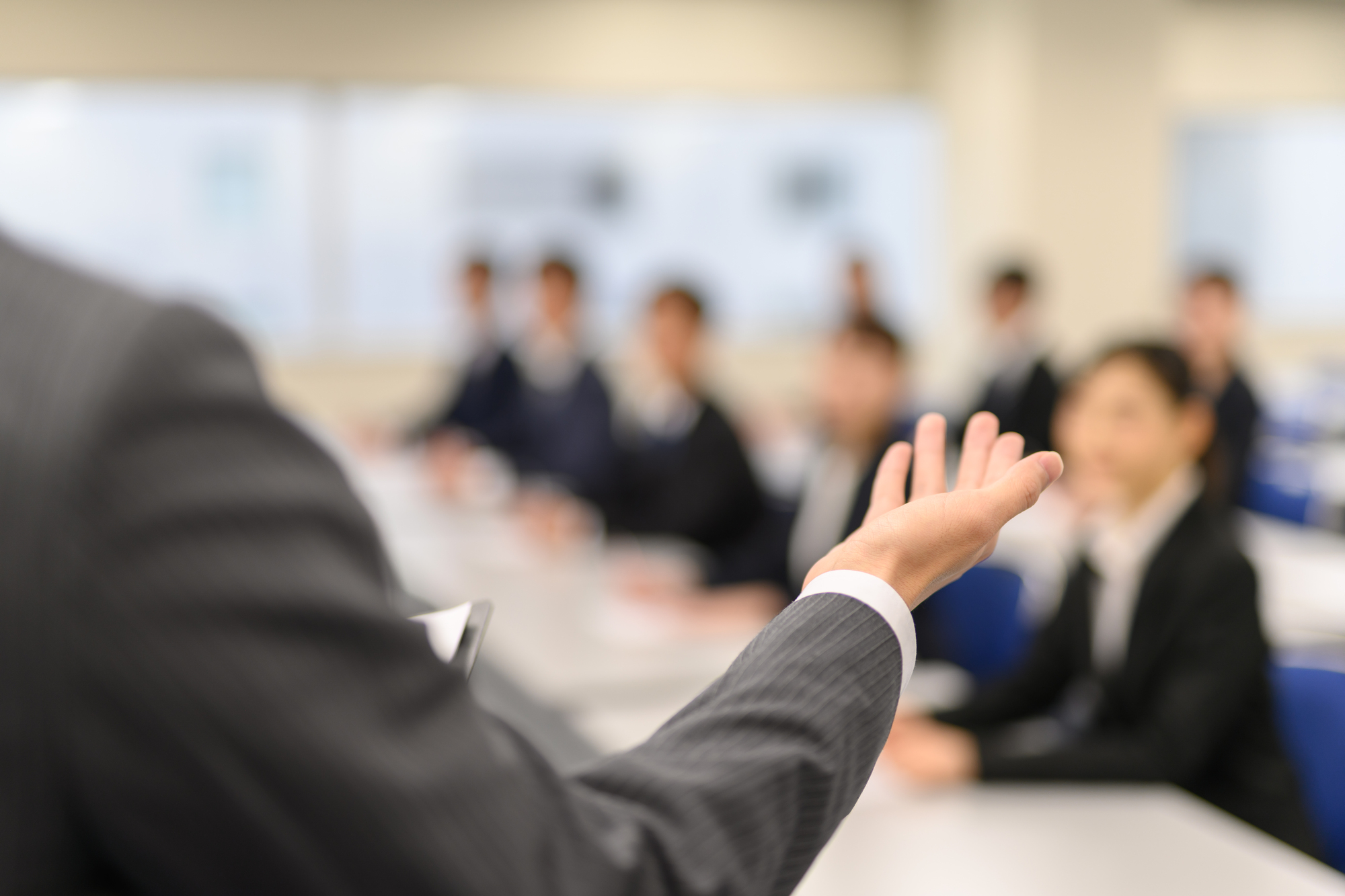 社内会議の様子｜企画｜イベント｜社内総会｜運営